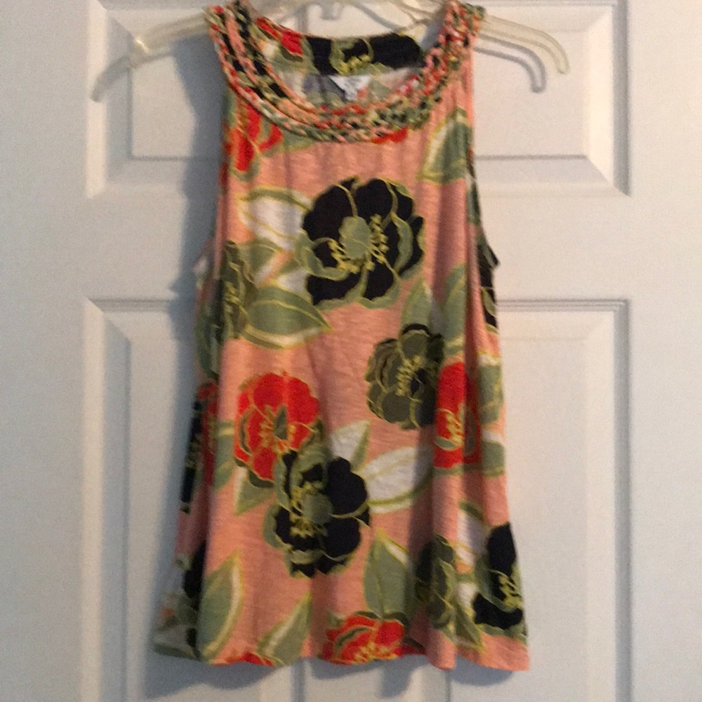 Crown & Ivy Top